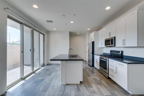 981 E Sunset Rd, Henderson, NV 89011 photo 7