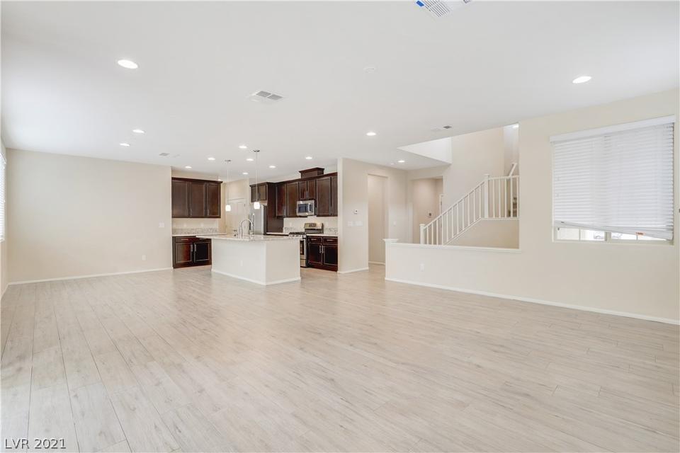  6525 Towerstone St, North Las Vegas, NV 89084 photo 3