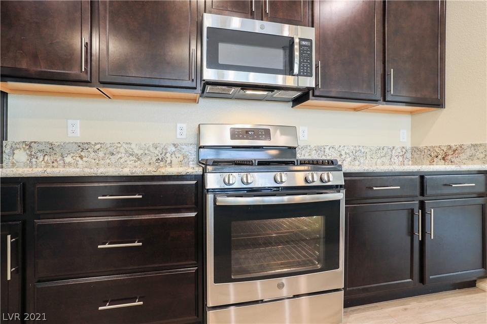  6525 Towerstone St, North Las Vegas, NV 89084 photo 7