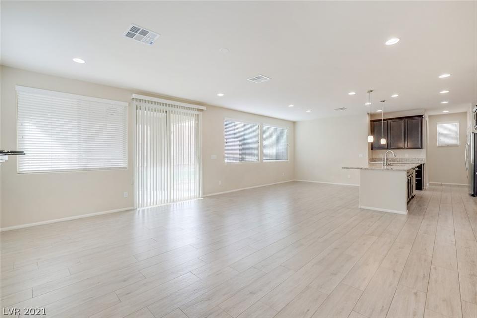  6525 Towerstone St, North Las Vegas, NV 89084 photo 13