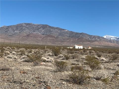 1651 E Moses Rd, Pahrump, NV 89048