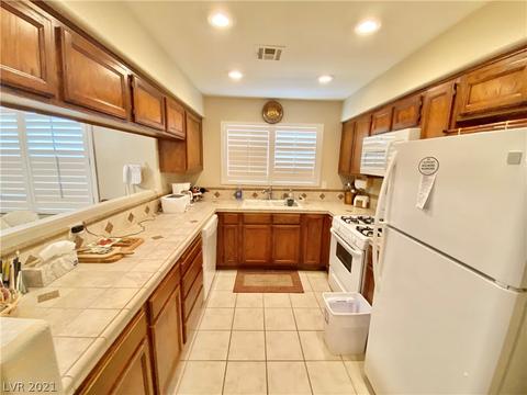 2170 Camel Mesa Dr, Laughlin, NV 89029 photo 9