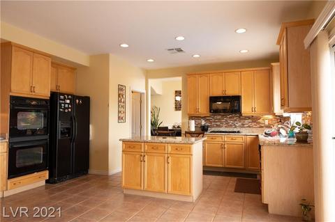718 Vortex Ave, Henderson, NV 89002 photo 11