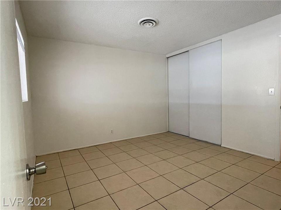  1116 Saylor Way, Las Vegas, NV 89108 photo 10