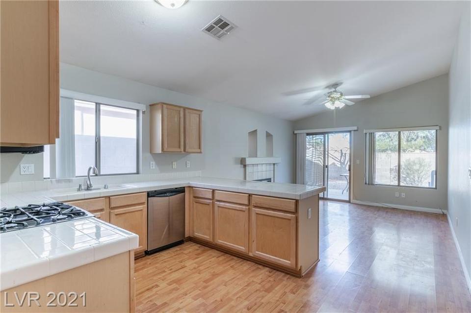  2580 Spruce Creek Dr, Las Vegas, NV 89135 photo 10