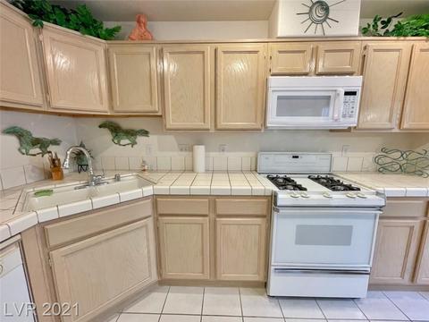 2229 Camel Mesa Dr, Laughlin, NV 89029 photo 6
