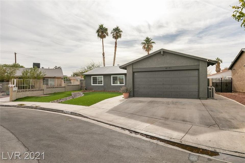  4171 Patterson Ave, Las Vegas, NV 89104 photo 3