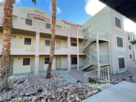 2048 Mesquite Ln #104, Laughlin, NV 89029