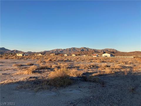 4231 Jacob St, Pahrump, NV 89048