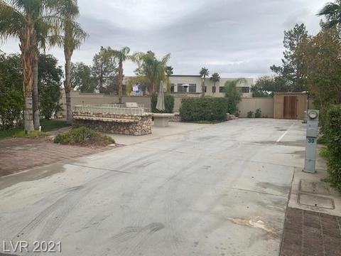 8175 Arville St #30, Las Vegas, NV 89139