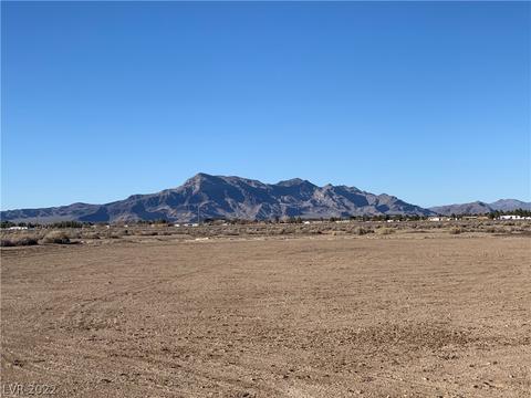 1730 Fawn St, Pahrump, NV 89048
