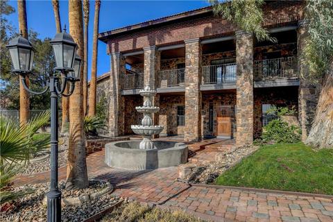 2575 S Tenaya Way, Las Vegas, NV 89117