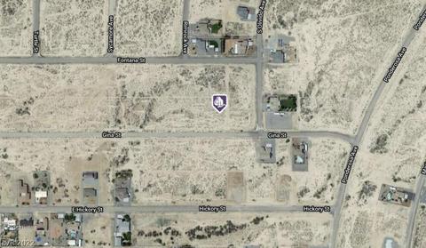 700 Gina St, Pahrump, NV 89048