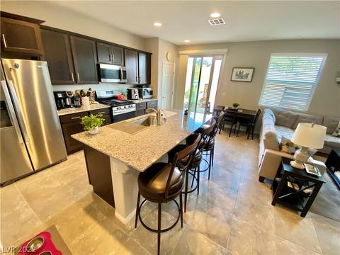 2702 Beacon Rock Dr, Laughlin, NV 89029 photo 4