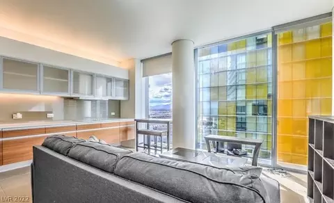 3722 Las Vegas Blvd #2511, Las Vegas, NV 89158