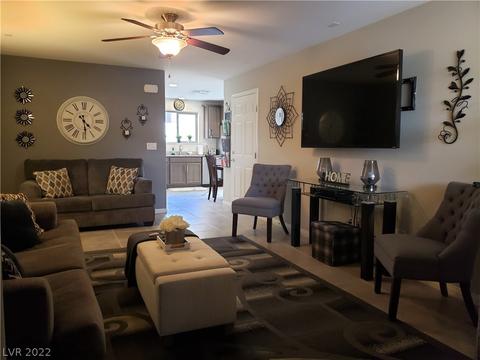 2802 Chetco River St, Laughlin, NV 89029 photo 4