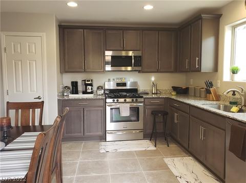 2802 Chetco River St, Laughlin, NV 89029 photo 10