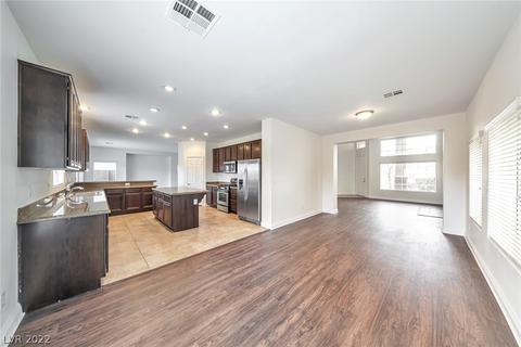 2902 Gables Vale Ct, Las Vegas, NV 89121