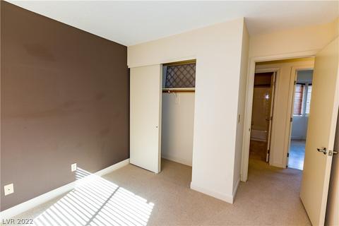 2287 Risco Ln, Laughlin, NV 89029 photo 12