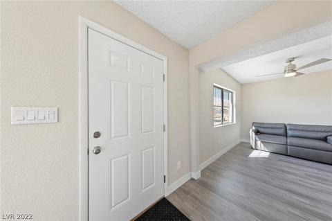 2102 Abels Ln, Las Vegas, NV 89115