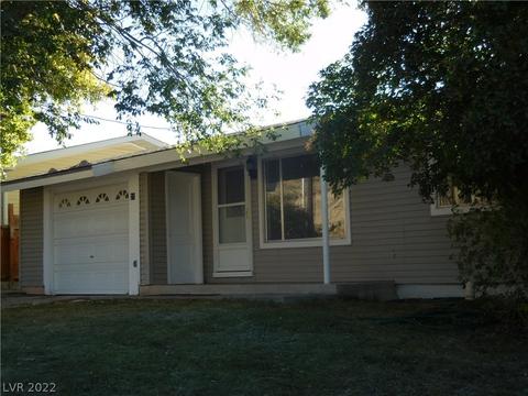 21 Carson Ct, Ely, NV 89301