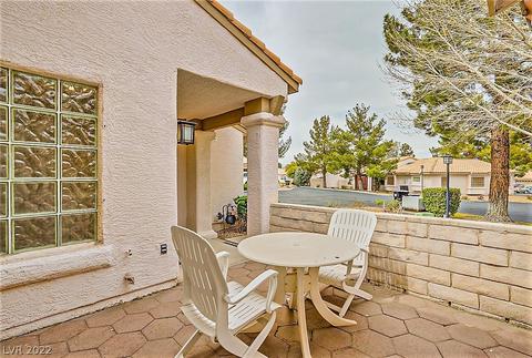 1911 Hobson Dr, Henderson, NV 89074 photo 3