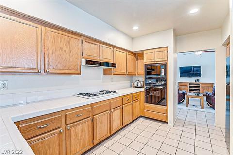 1911 Hobson Dr, Henderson, NV 89074 photo 8