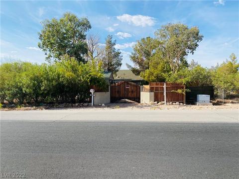 7865 W Camero Ave, Las Vegas, NV 89113
