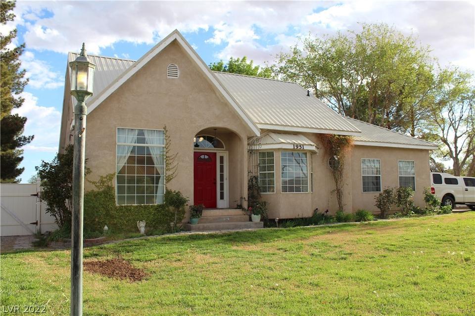 1951 Jim Haworth Ct, Logandale, NV 89021 50 Photos MLS 2382678 Movoto