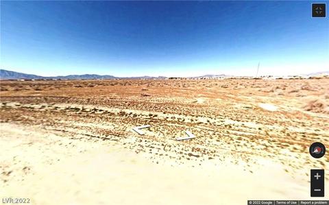 2330 S Naples Ct, Pahrump, NV 89048