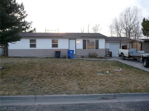 1584 Cottonwood St, Twin Falls, ID 83301