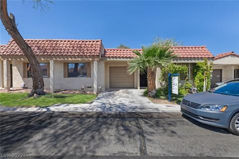 5621 Hobble Creek Dr, Las Vegas, NV 89120