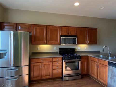 10436 Masons Creek St, Las Vegas, NV 89141