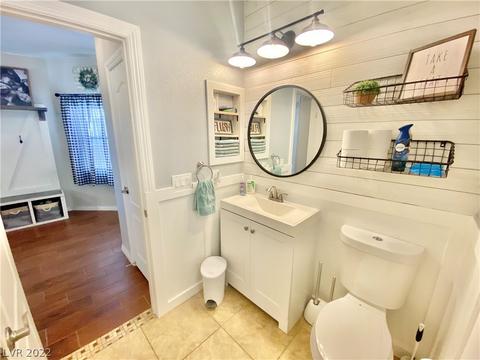 2070 Alki Beach Ave, Laughlin, NV 89029 photo 8