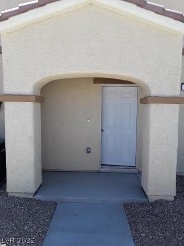 5204 Steep Cliffs Ave, Las Vegas, NV 89115