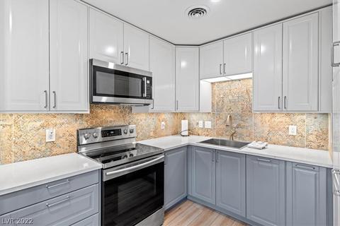 4033 Evening Breeze Pl, Las Vegas, NV 89107