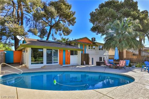 2201 Geronimo Way, Las Vegas, NV 89169