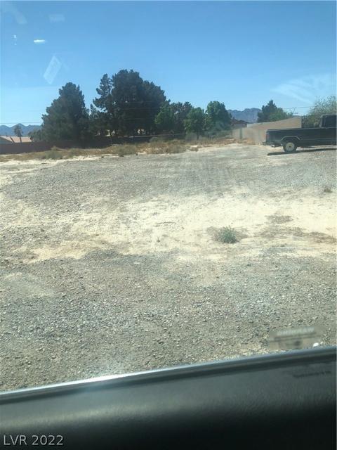 2210 Valentine Ave, Pahrump, NV 89048