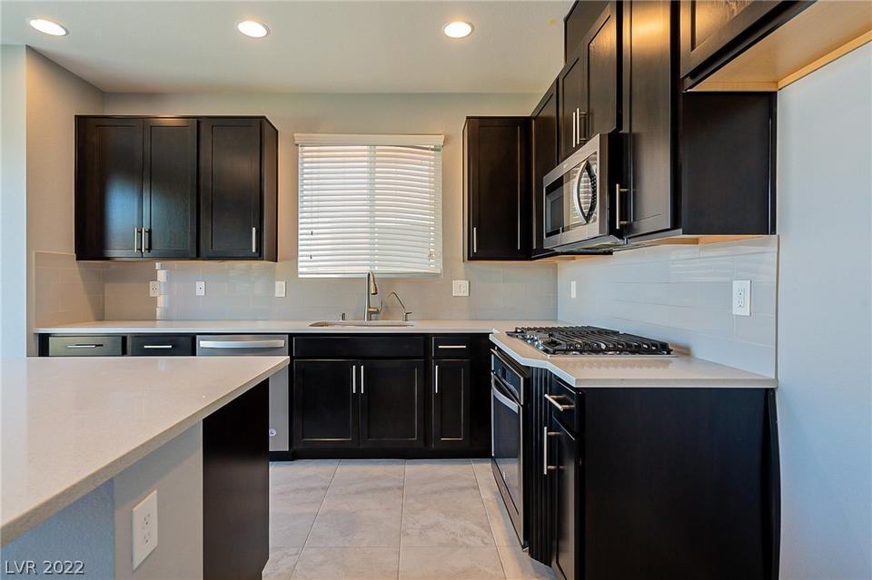  9386 Barcolobo Ave, Las Vegas, NV 89148 photo 8