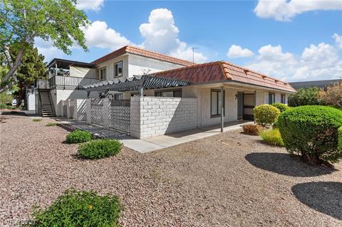 925 Willow Tree Dr #A, Las Vegas, NV 89128