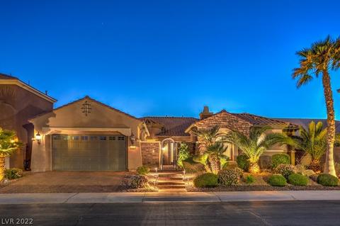 8535 Killians Greens Dr, Las Vegas, NV 89131