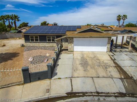 1389 S Darling Ct, Las Vegas, NV 89104