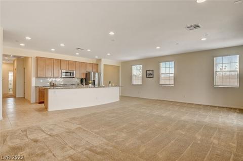 577 Comodo St, Henderson, NV 89011 photo 9