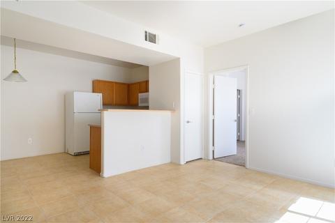 2031 Hussium Hills St #107, Las Vegas, NV 89108