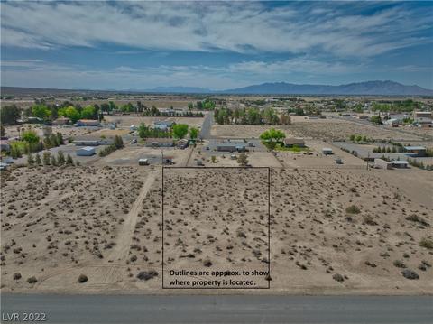 71 W Nopah Vista Ave, Pahrump, NV 89060