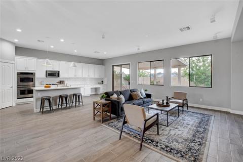 5000 Wayfaring Tree Ave, Las Vegas, NV 89131
