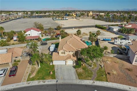 4908 Golfridge Dr, Las Vegas, NV 89130