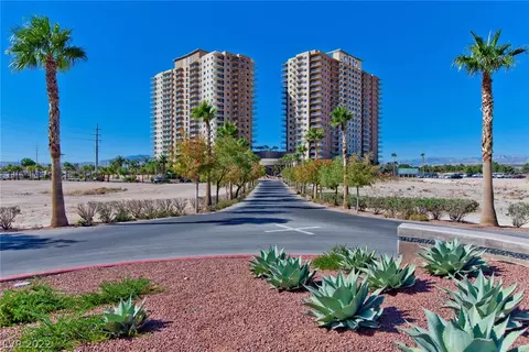 8255 Las Vegas Blvd #1911, Las Vegas, NV 89123