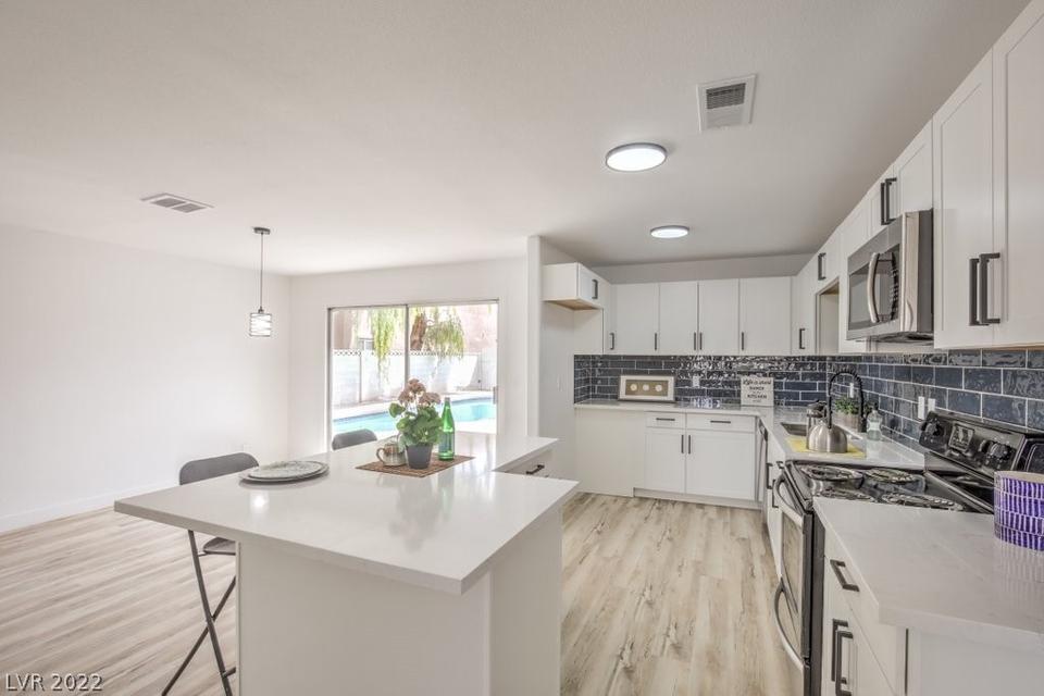  5356 Escondido St, Las Vegas, NV 89119 photo 17