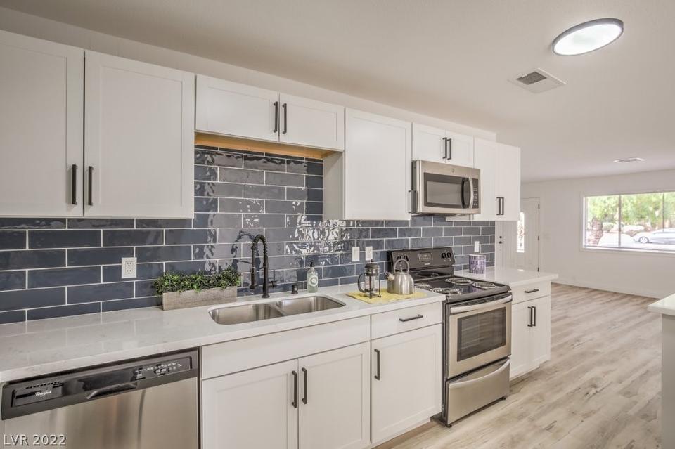  5356 Escondido St, Las Vegas, NV 89119 photo 19